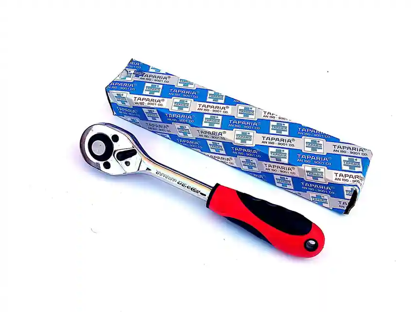 TAP SOCKET ACCE 1715